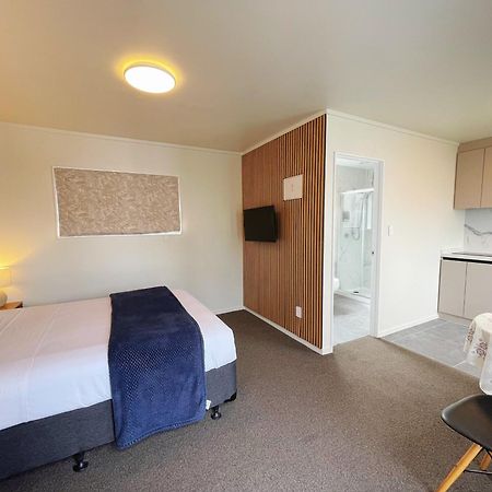 Summer Inn Motel Orewa Bagian luar foto