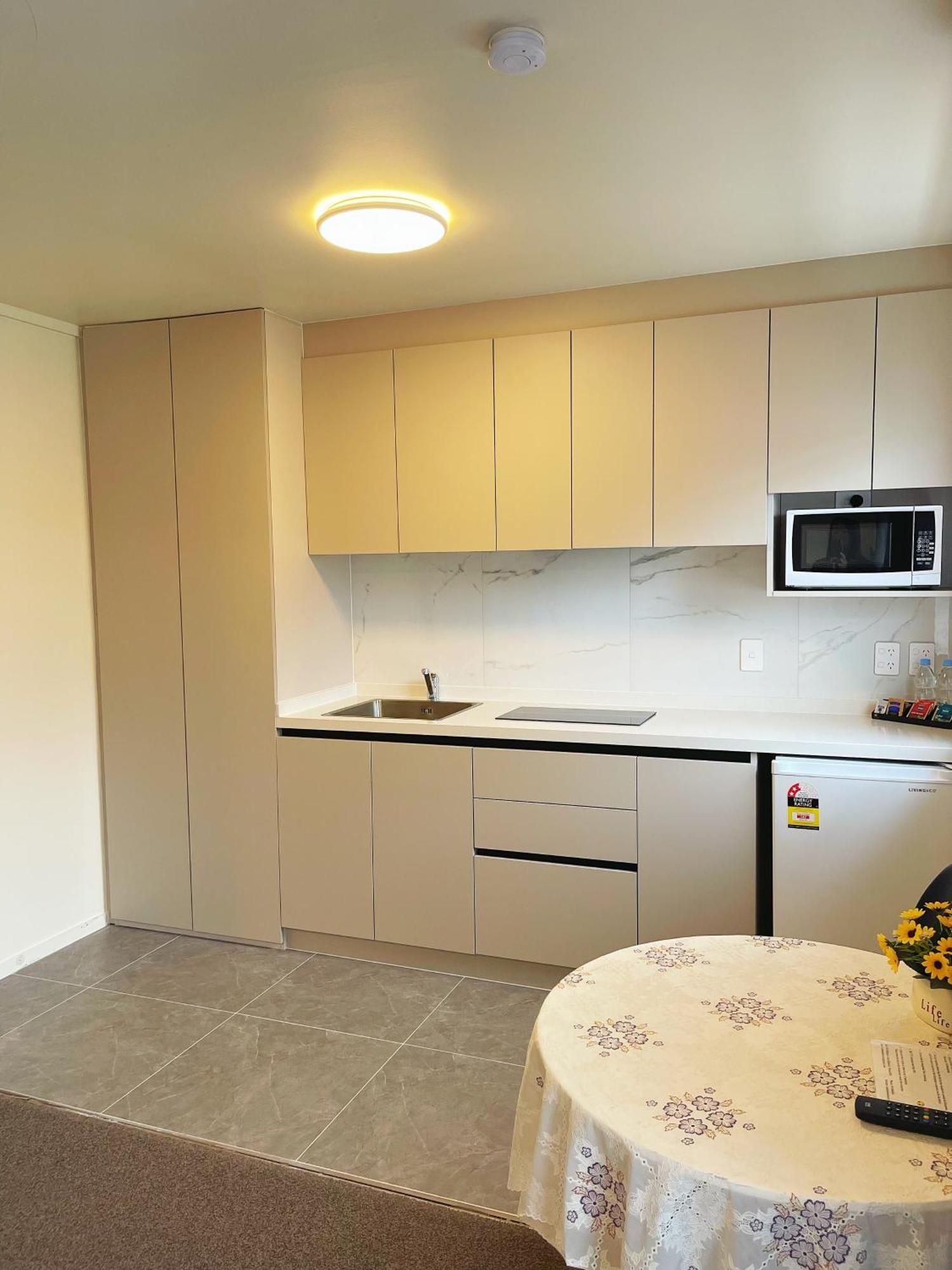 Summer Inn Motel Orewa Bagian luar foto