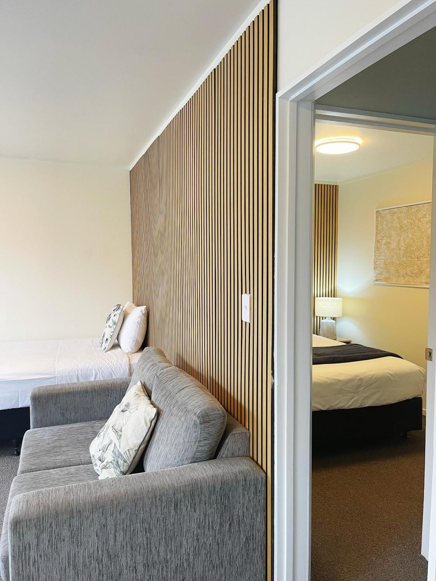 Summer Inn Motel Orewa Bagian luar foto