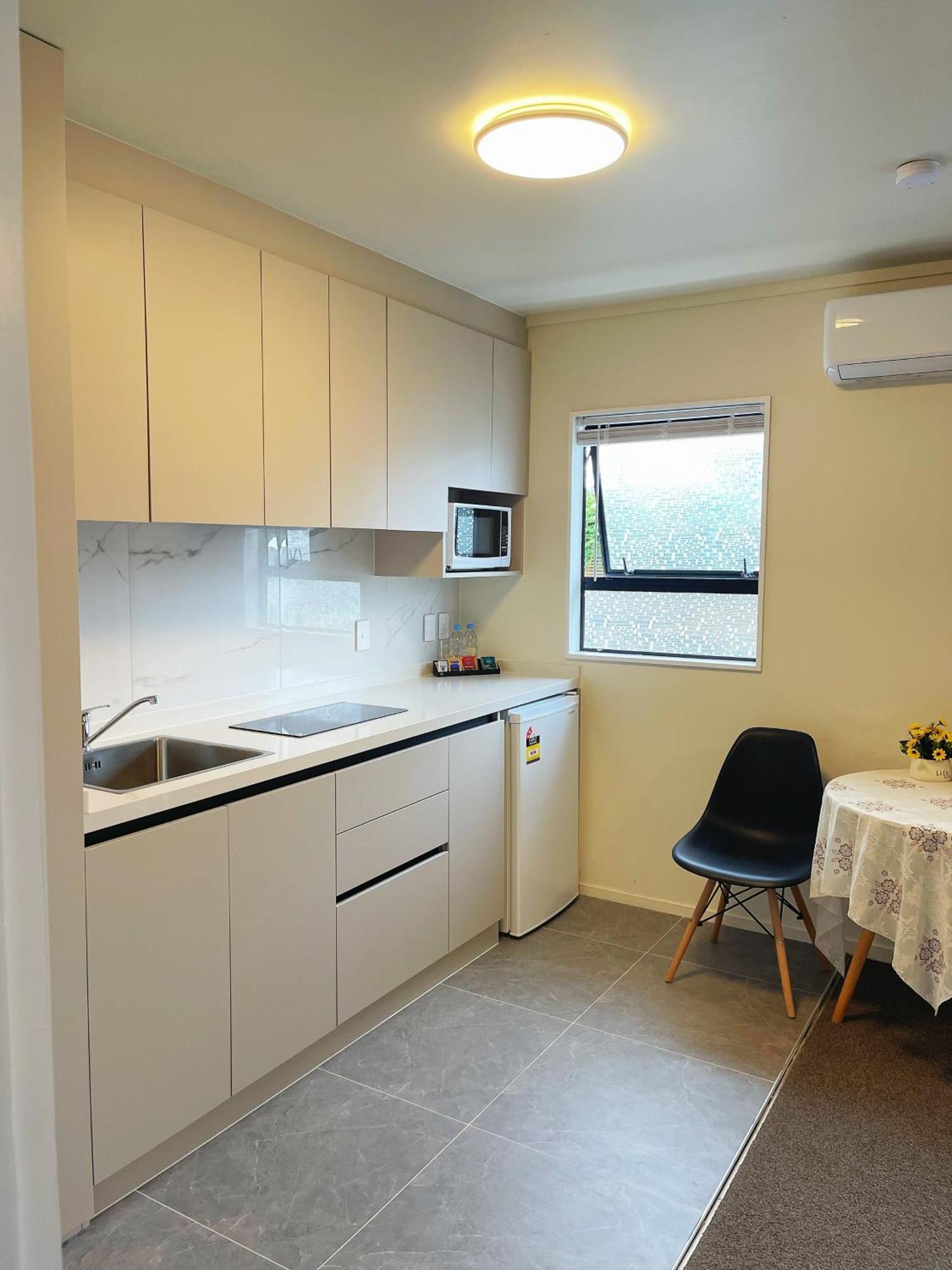 Summer Inn Motel Orewa Bagian luar foto